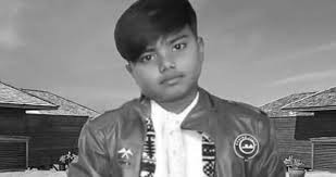 বাবা পরকীয়ায় বাধা দেওয়ায় ছেলেকে হত্যা, একজনের মৃত্যুদণ্ড